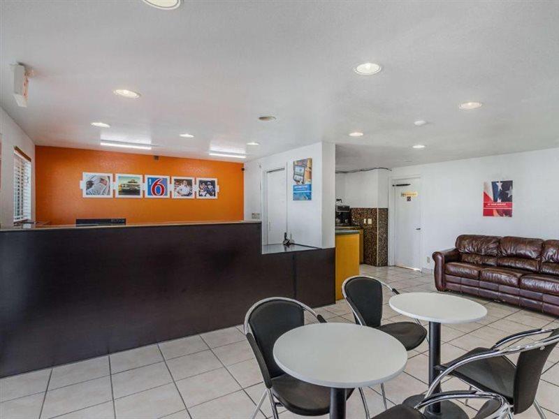 Motel 6-San Marcos, Tx - North エクステリア 写真