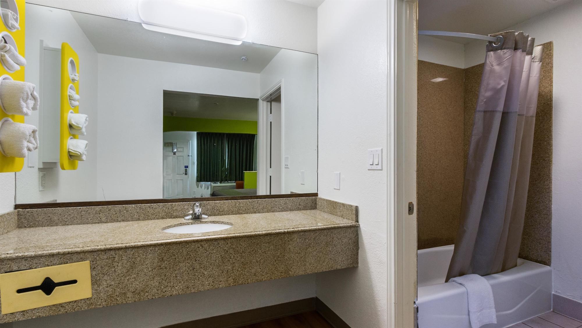Motel 6-San Marcos, Tx - North エクステリア 写真