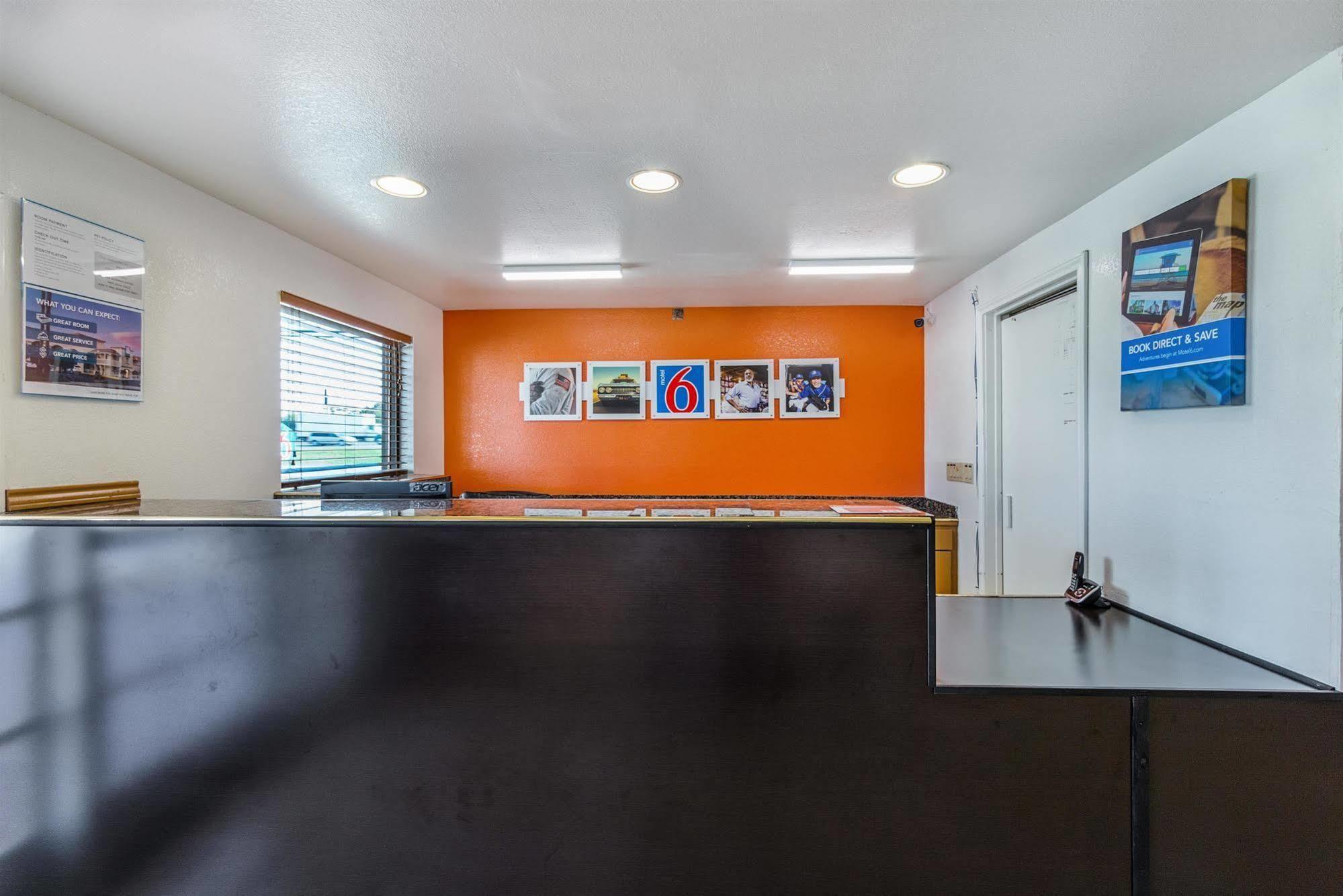 Motel 6-San Marcos, Tx - North エクステリア 写真